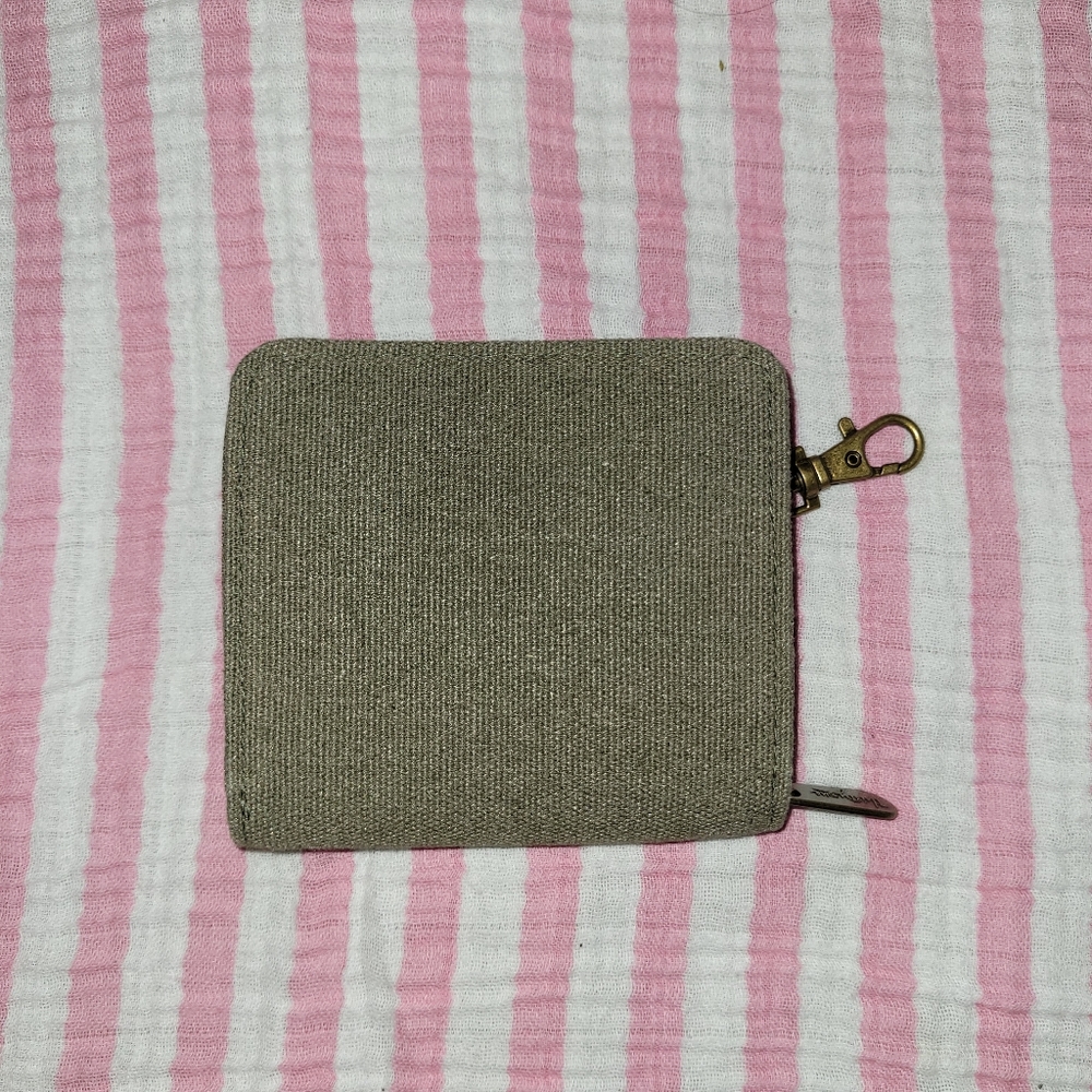 Thirty-One clip and zip wallet